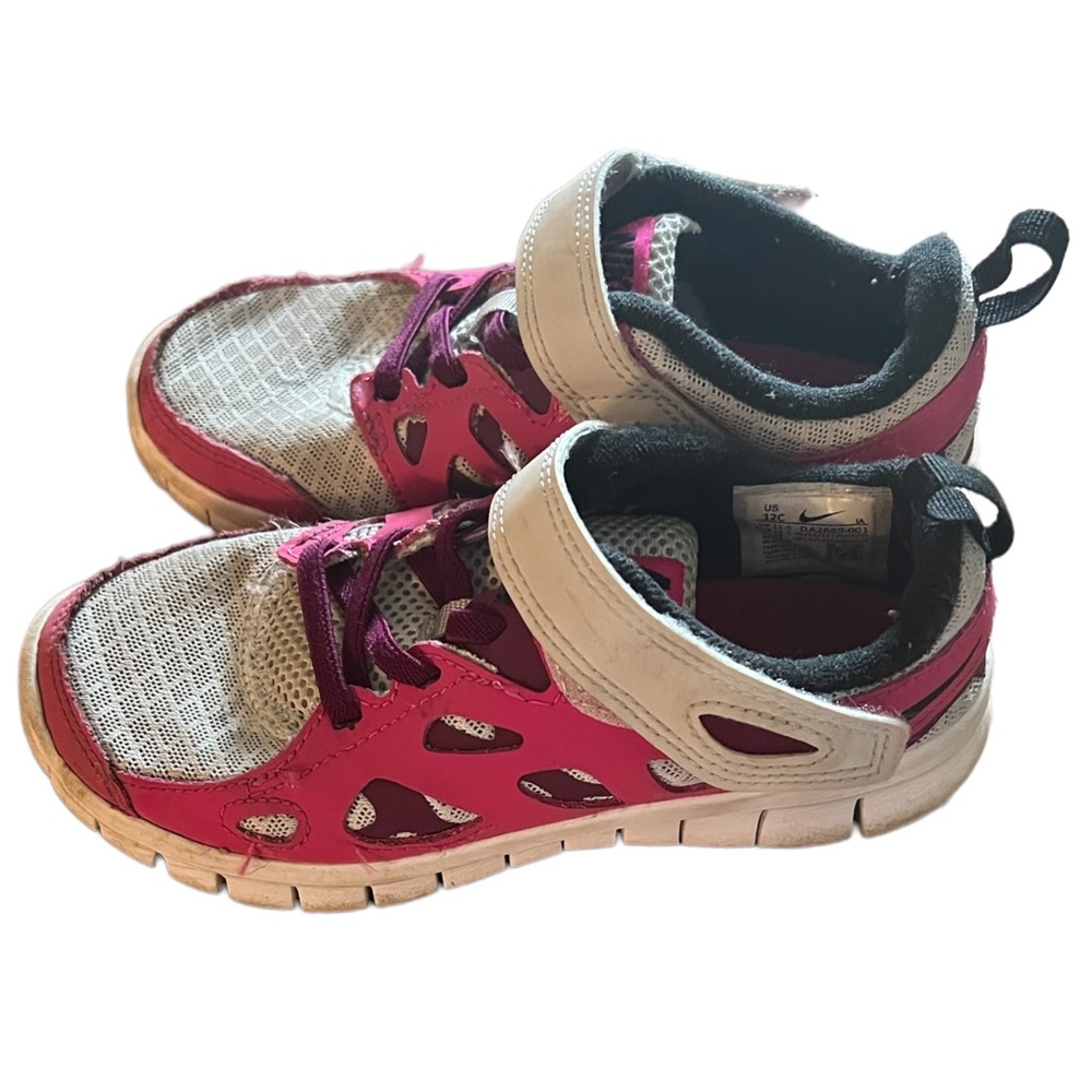 Little Girls Nike Sneakers Size 12C
